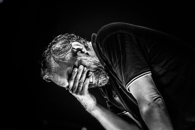 Mass Hystéria en 45*30 cm