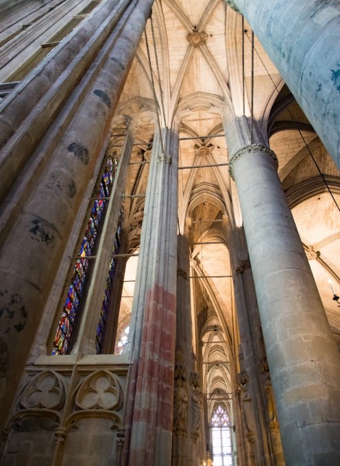 basilique carcassonne 45*30 cm