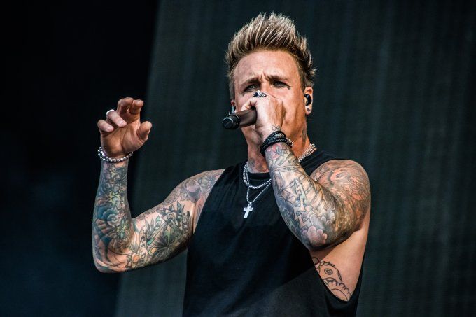 PAPA ROACH en 45*30 cm